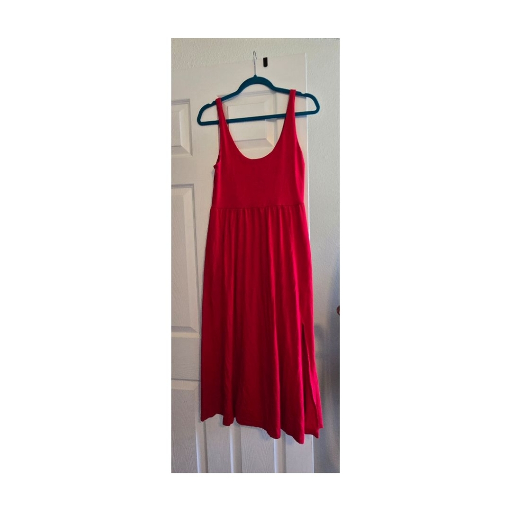Vibrant Red Sleeveless Dress